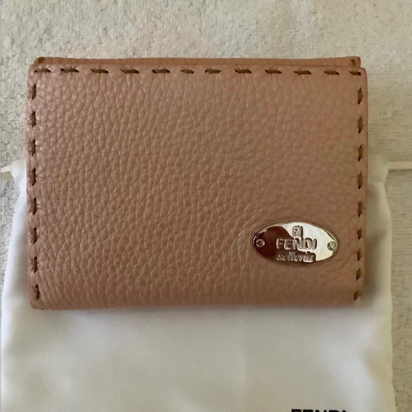 NWT FENDI Pink Selleria Roman Leather Wallet - Picture 1 of 6